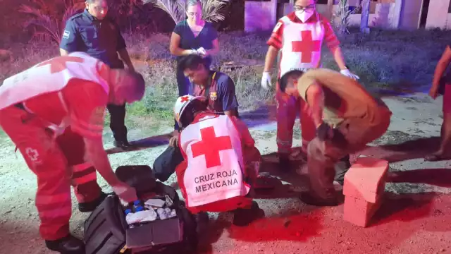 Fueron atendidos por paramédicos, en la comunidad Señor.