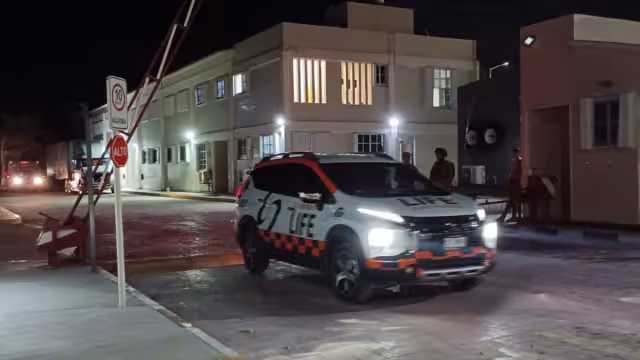 Los tripulantes fueron enviados directamente al hospital tras el incidente