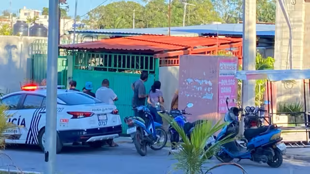 Al confirmarse la muerte los policías acordonaron la zona