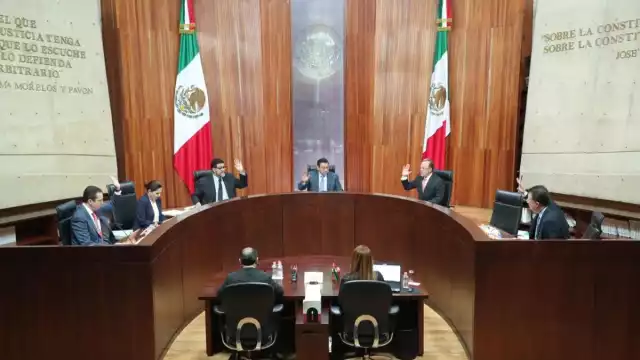 Los Magistrados del TEPJF aseguraron que se le dará una salida institucional a la crisis que atraviesa el órgano electoral