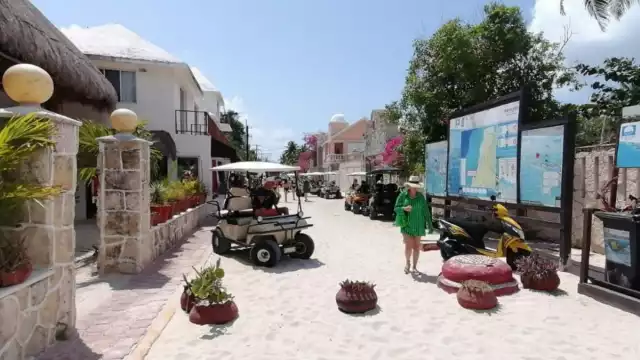 Además de los vehículos legalmente registrados, aseguran que hay numerosos casos de placas duplicadas, lo que constituye una competencia desleal