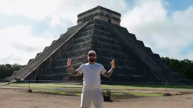 Arcangel visitó la zona arqueológica de Chichén Itzá