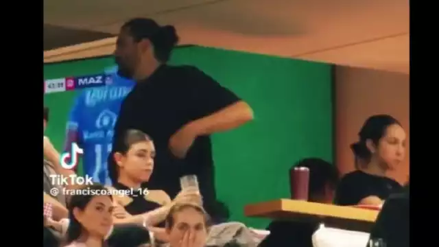 Amaury Vergara expresó su frustración por la derrota de Chivas ante el Mazatlán