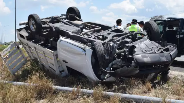 Un “pestañeo” provocó que un trabajador de una empresa transportista saliera fuera del vehículo