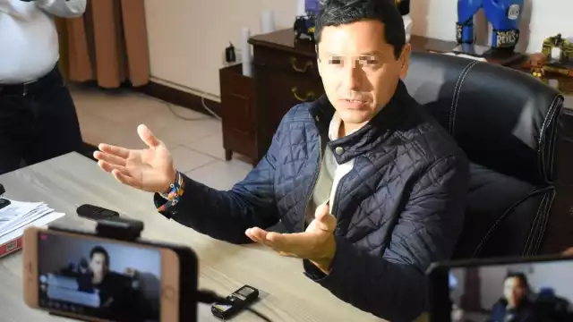 El exalcalde se encuentra prófugo de la justicia