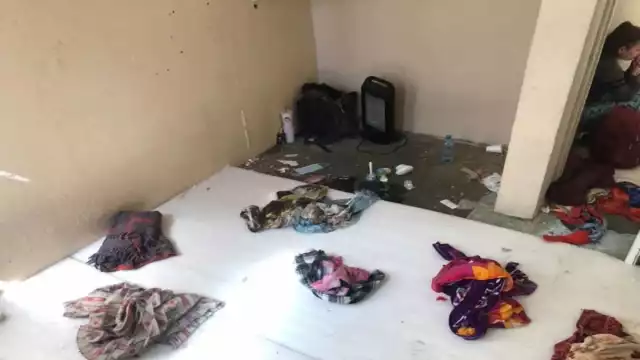 La policía municipal de Ciudad Juárez rescató a 13 migrantes de Guatemala, El Salvador, Nicaragua y Chiapas, quienes se encontraban encerrados en una vivienda sin comida y sin agua durante dos días