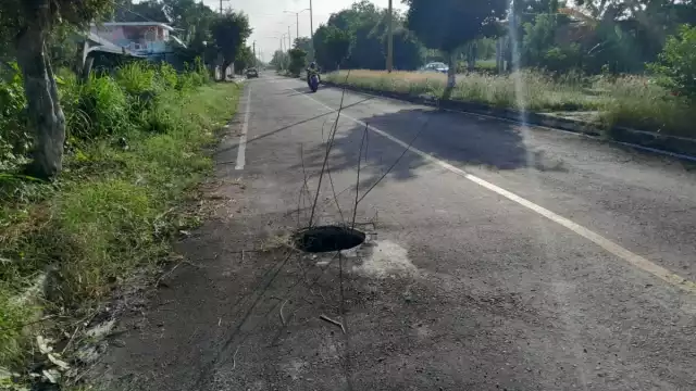 Habitantes de la zona señalan que los ladrones son chatarreros que la cambian por dinero para comprar alcohol
