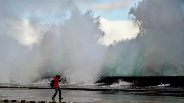 El huracán Ida cobró fuerza y pasó a categoría 4 este domingo, al tiempo que sigue acercándose a la ciudad de Nueva Orleans en Luisiana