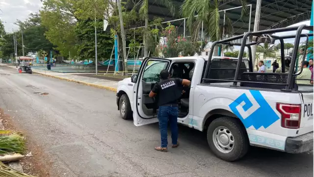 El sujeto, quien sólo fue identificado como “Kike” opuso resistencia y en ese momento, los ocupantes del vehículo le dispararon