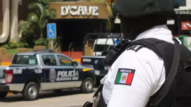 El hombre quedó a disposición de la FGE Quintana Roo