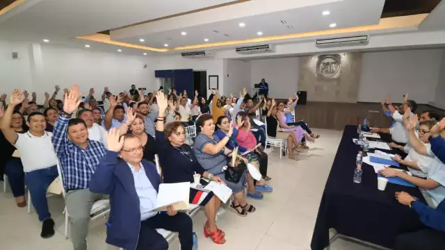 Hay un claro predominio de tres hombres, lo que significa que el espacio para las mujeres fue de apenas el 25 por ciento