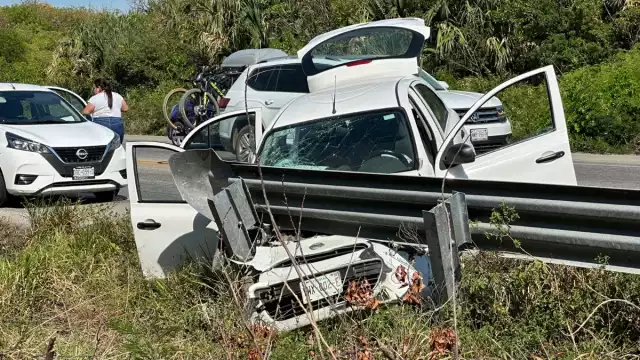 Los tripulantes viajaban hacia la ciudad de Villahermosa, Tabasco, por cuestiones laborales