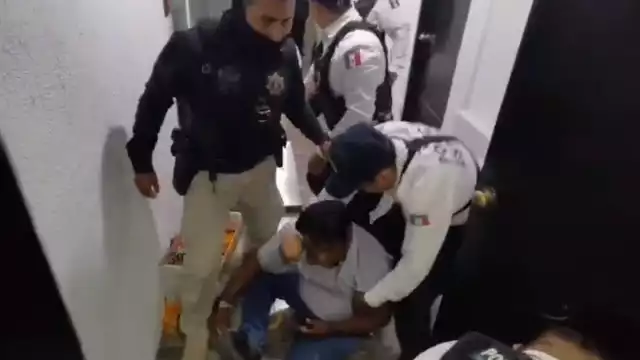 El zafarrancho dejó 20 personas detenidas en el Congreso de Campeche