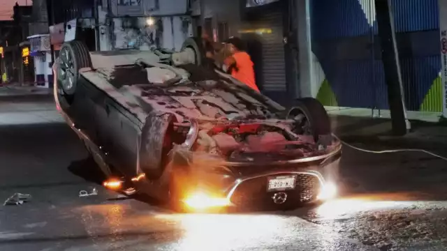 El conductor no necesitó traslado médico, pero fue detenido y presentado a las autoridades correspondientes