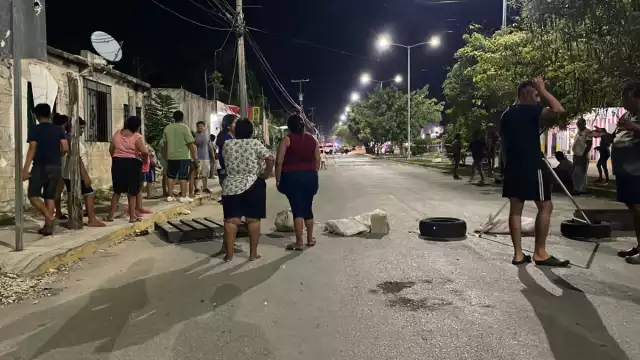 Aproximadamente 60 personas expusieron sus quejas y exigieron una pronta solución