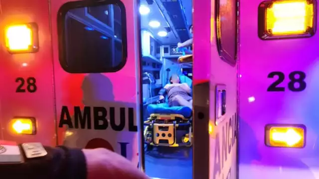 La denunciante, quien se encuentra embarazada, dijo que la golpearon en dos ocasiones