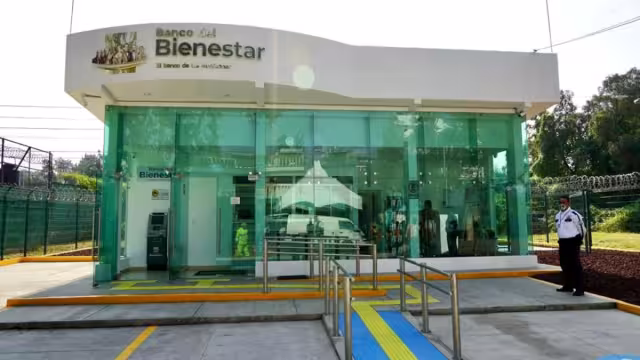 Víctor Lamoyi Bocanegra, director general del Banco del Bienestar, informó que al día de hoy la institución cuenta ya con 2 mil 738 sucursales operativas