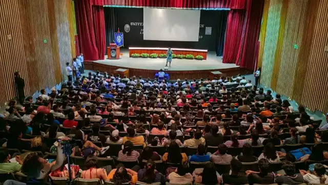 La presidenta explicó la situación que viven las mujeres en el Estado