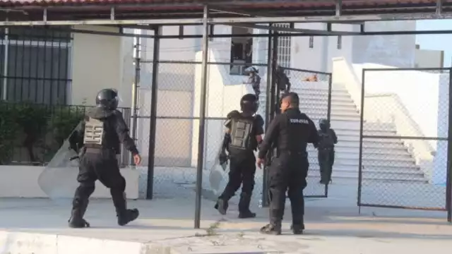 Hubo cuatro lesionados entre ellos un custodio