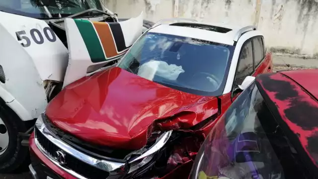 El choque ocasionó que otros cuatro vehículos fueran impactados