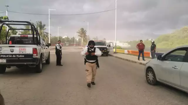 El hombre recibió dos impactos de bala y al intentar salvar su vida se aventó al agua, pero se ahogo