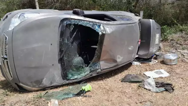 Paramédicos de la Cruz Roja Mexicana auxiliaron a los lesionados