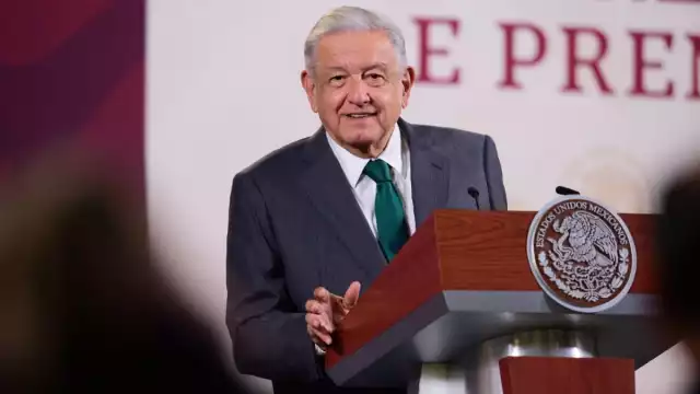 El Presidente Andrés Manuel López Obrador aseguró que habrá presupuesto suficiente para la reconstrucción de Acapulco