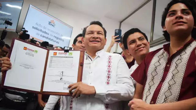 Cerca de mil personas se dieron cita para apoyar a Joaquín Díaz Mena