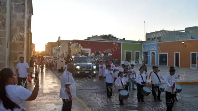Iglesia de San Juan de Dios festeja aniversario con 40 horas de adoración