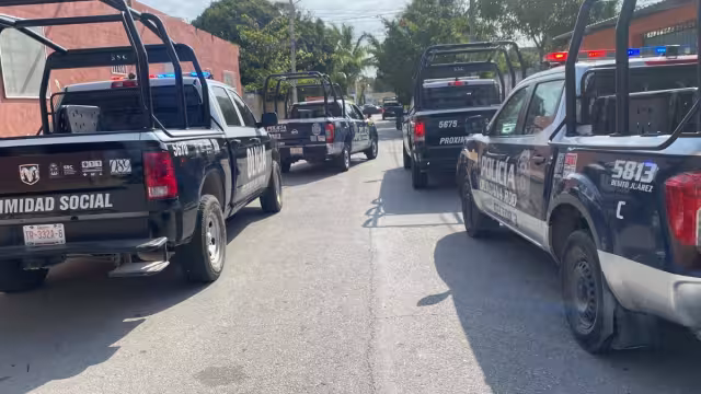 Un tercer sujeto que portaba el arma de fuego logró darse a la fuga entre los techos de las viviendas