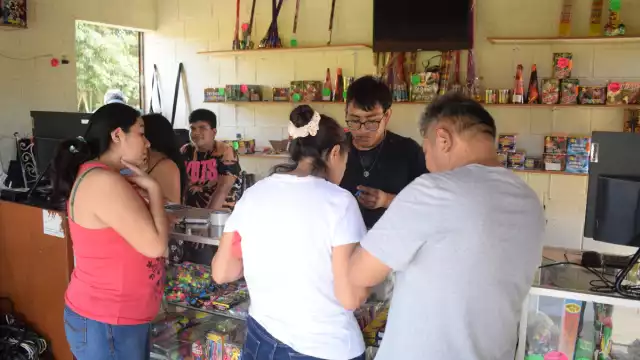 Detalló que la premisa es promover la responsabilidad en el uso de la pirotecnia