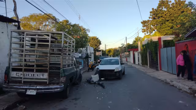 El guiador transitaba por la calle 31 con dirección de Poniente a Oriente