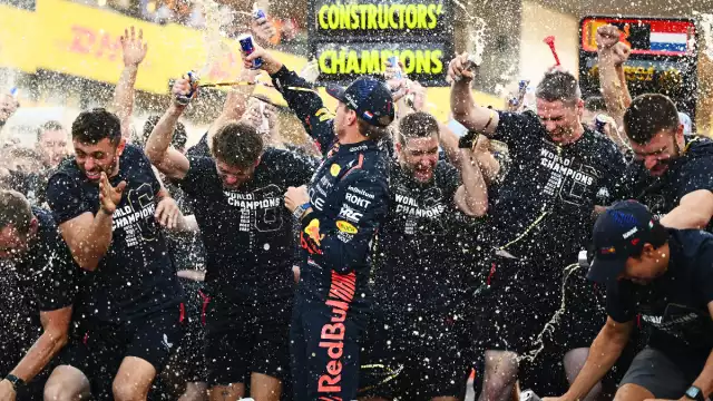 El podio del Gran Premio de Japón quedó encabezado por Verstappen, la segunda posición para Lando Norris y el tercero para Oscar Piastri,