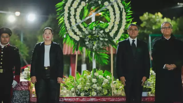 El accidente inició debió a la ruptura de una tubería de 20 centímetros de diámetro