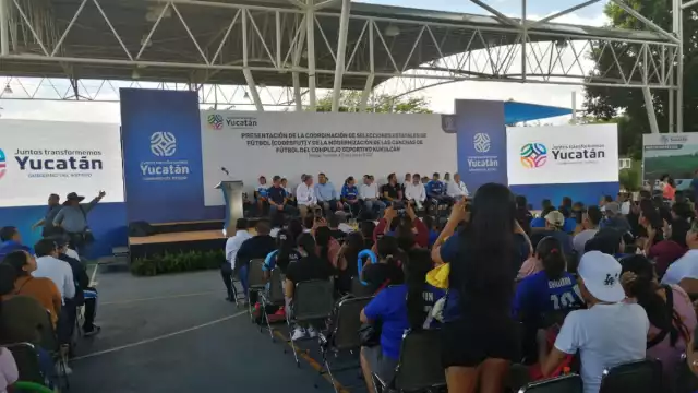 El evento se realiza ante familias y deportistas que gustan del futbol