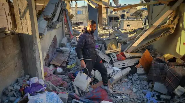 El Ministerio de Salud de la Franja de Gaza, informó este martes que la cifra de muertos por los ataques israelíes, ya ronda las 21 mil víctimas