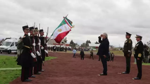 Ceremonia por los 200 años del Heroico Colegio Militar