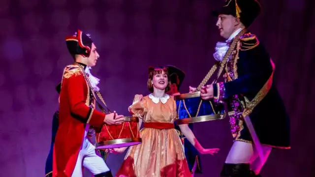 La puesta en escena, que se realizará mañana 20 de diciembre en el auditorio de La Isla, a las 20:00 horas, será narrada completamente en español