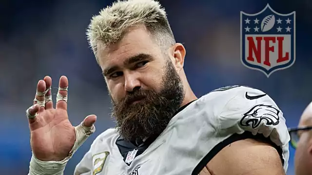 Jason ha sido escogido en seis ocasiones para el All-Pro