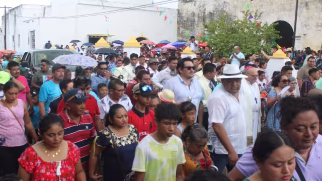 El próximo domingo 15 del presente se llevará a cabo la subida del santo patrono a su altar