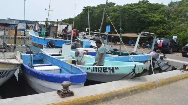 En Progreso, también se ha visto pesca ilegal en embarcaciones