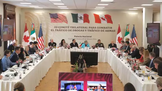 En el encuentroi trilateral entre México, Estados Unidos y Canadá, las delegaciones coincidieron que el fentanilo no sólo es una amenaza regional