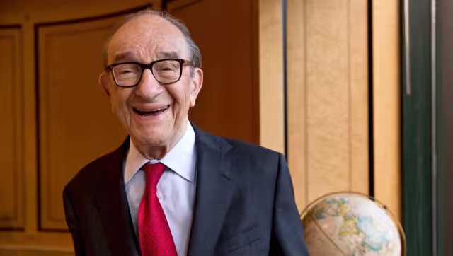 Durante su gestión, Estados Unidos vivió una de las expansiones económicas más largas de su historia, entre 1991 y 2001