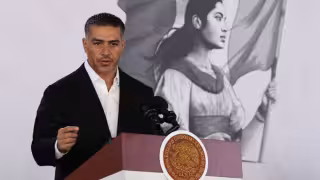 México denunció ante la FGR a 55 personas y empresas ligadas a red financiera del CJNG