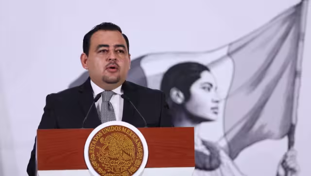 Julio León, titular de la Coordinación Nacional de Becas para el Bienestar