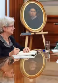 Claudia Sheinbaum habló con la primera ministra de Barbados.