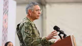 AICM busca acuerdo entre taxis y apps como Uber y Didi: habilitarán zona especial para recoger pasajeros