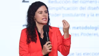 Presidenta Sheinbaum promulga tres reformas electorales: cambian elección judicial, blindan candidaturas y sancionan injerencia extranjera