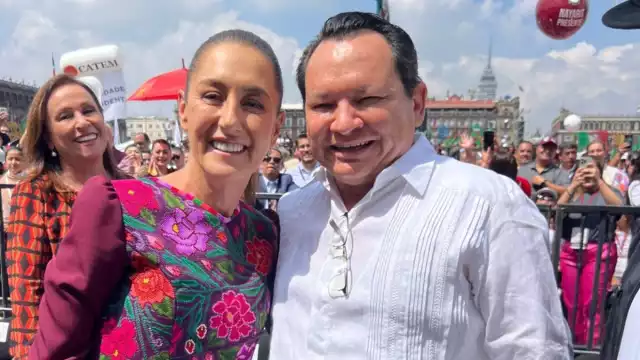 Joaquín Díaz Mena acompañó a Claudia Sheinbaum en su rendición de cuentas ante el pueblo de México.