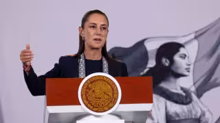 Presidenta Sheinbaum atribuye violencia en Sinaloa a injerencia y ruptura de grupo criminal; defiende coordinación sin subordinación